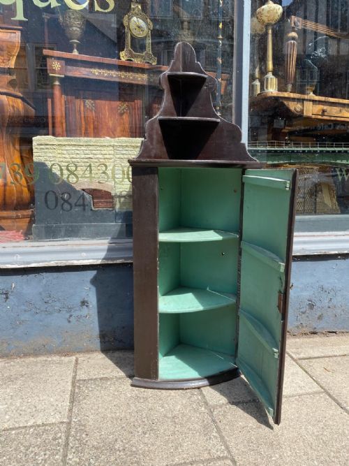 C18TH PAINTED CORNER CUPBOARD WITH SHELVES TO THE TOP - ADDITIONAL PHOTO 1