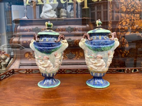 PAIR OF MAJOLICA URNS AND COVERS - ADDITIONAL PHOTO 1