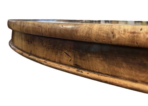 A LARGE CIRCULAR MAHOGANY TABLE - ADDITIONAL PHOTO 4