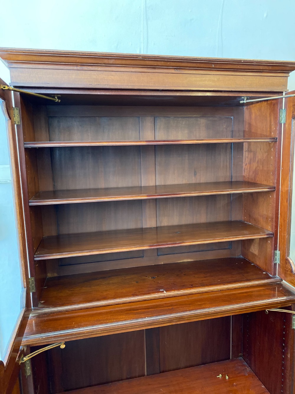 C19th library bookcase  View IV