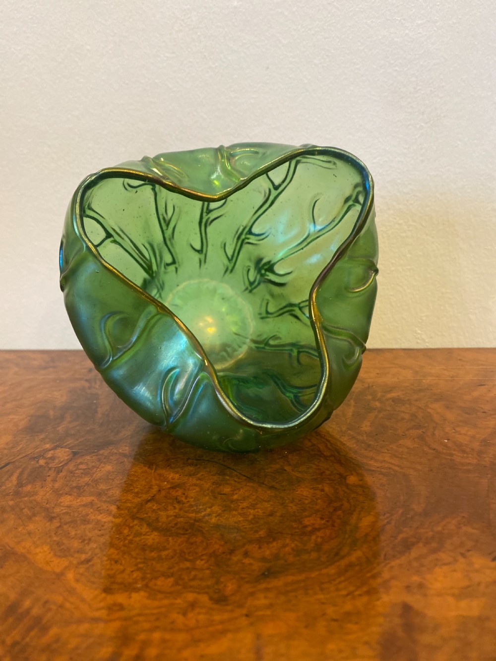 Loetz glass vase View IV
