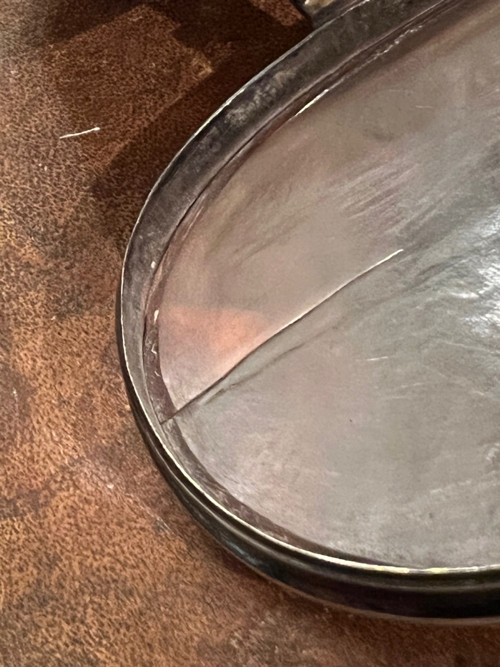 C18th Large pressed tortoiseshell snuff box with white metal mounts  View III
