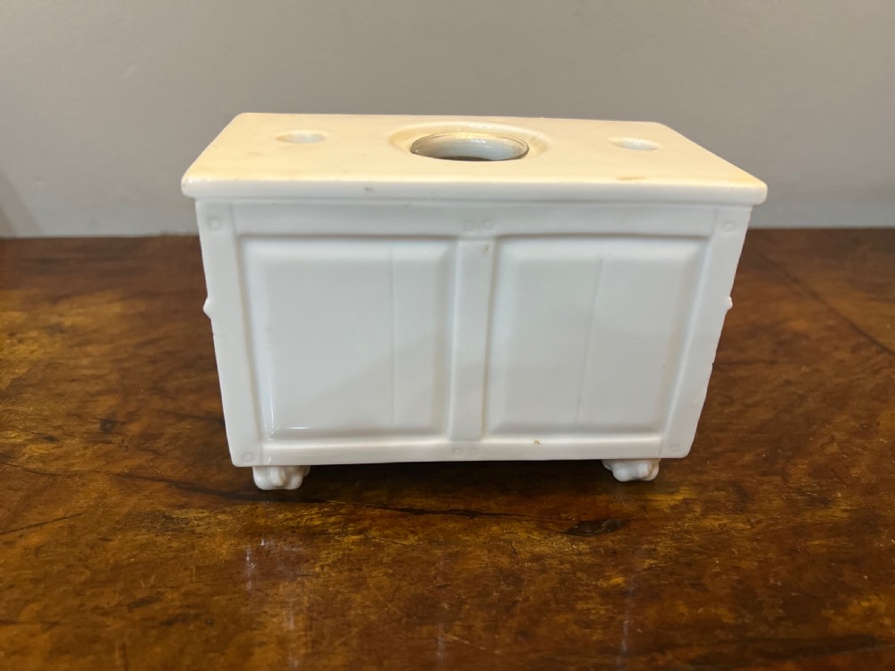 French Blanca de chine model commode inkwell  View V