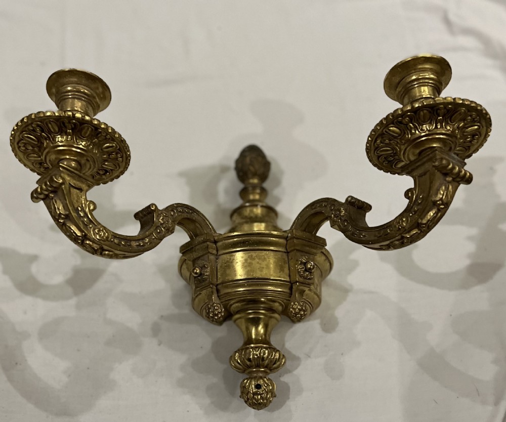 Pair of gilt metal wall lights  View IV