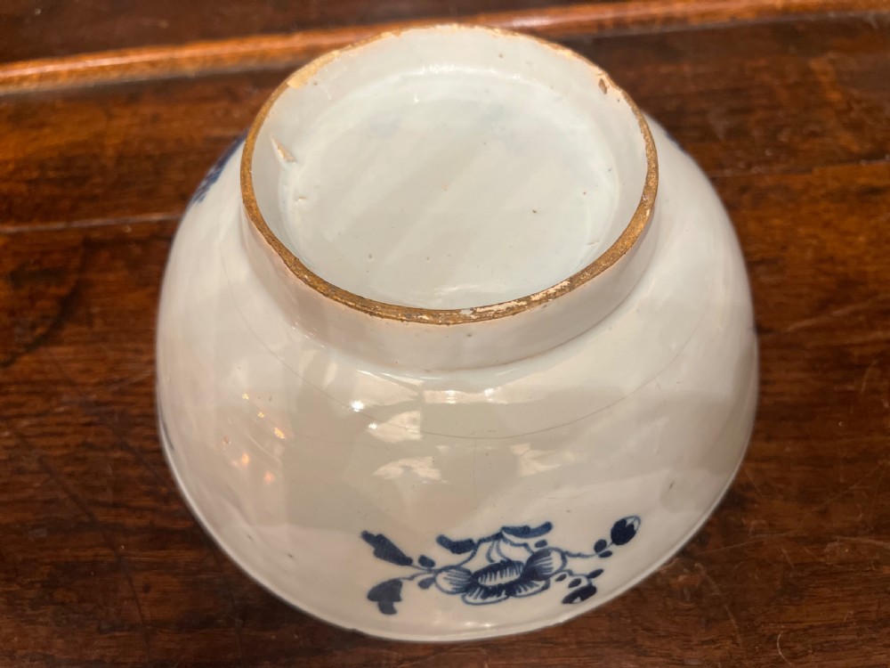 Delft blue and white bowl c 1760 Lambeth  View IV