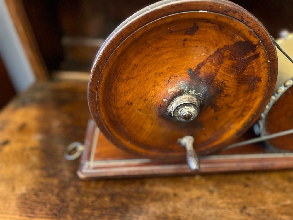 George III mechanical bellows in walnut and brass  View III