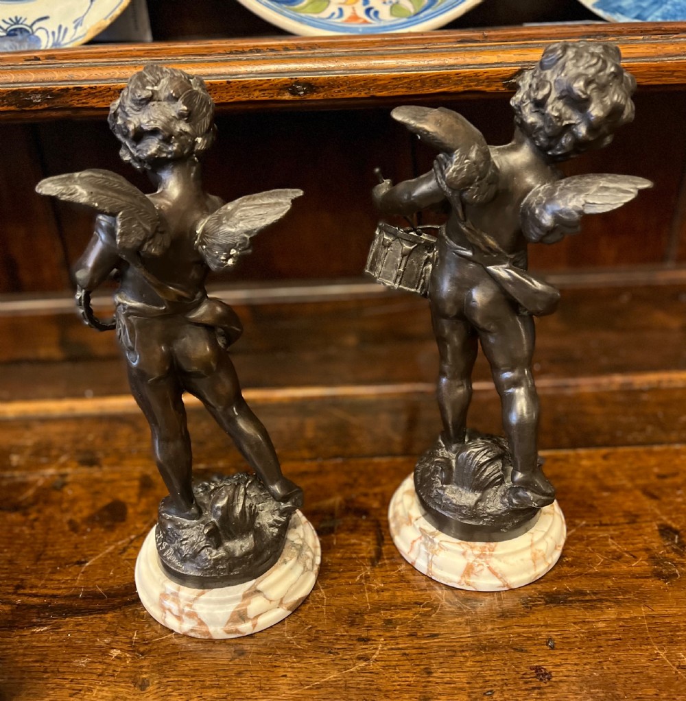 Pair of bronze cherub musicians on marble bases  View VII