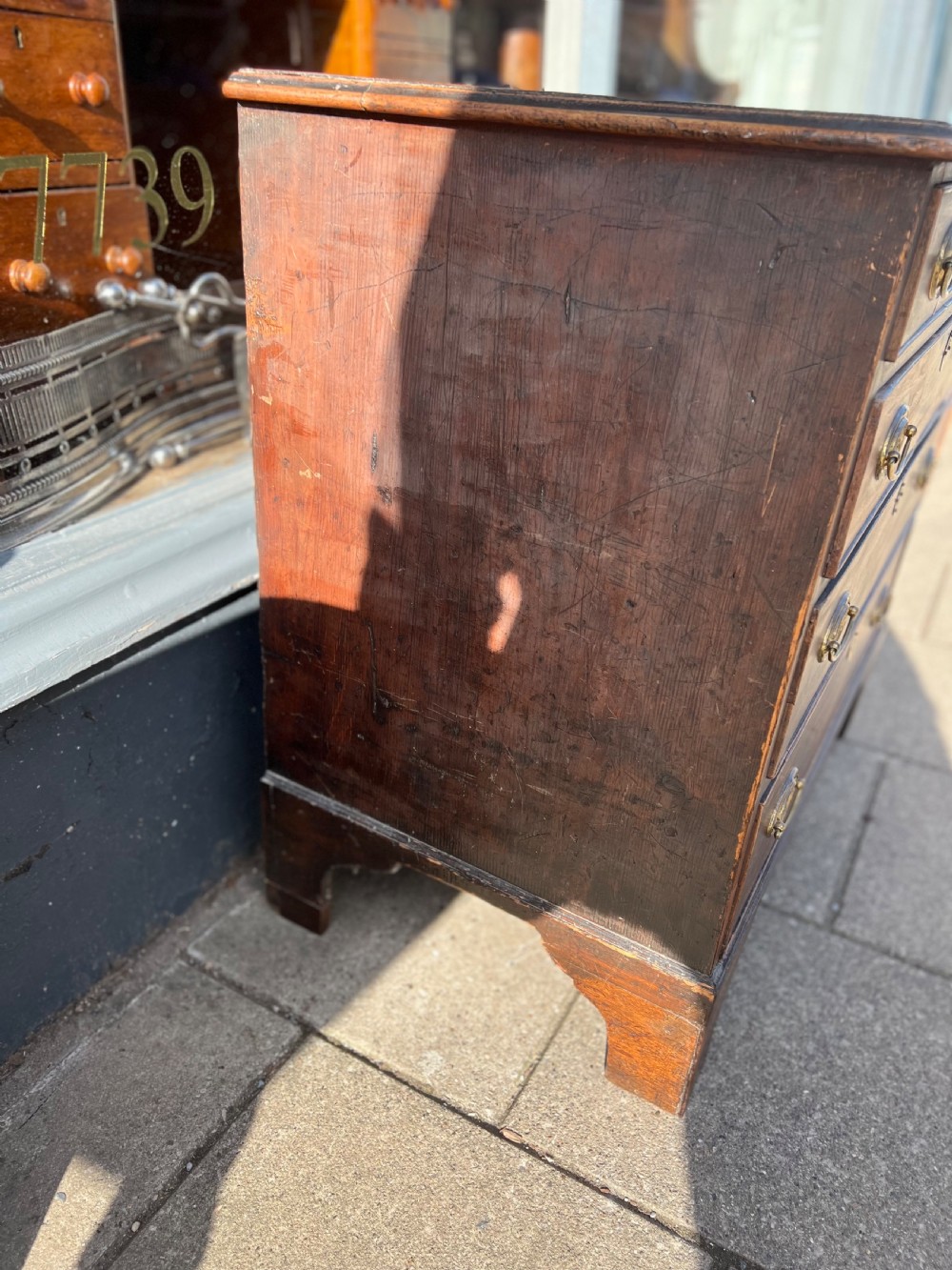 Small early C19th mahogany chest of drawers  View IV