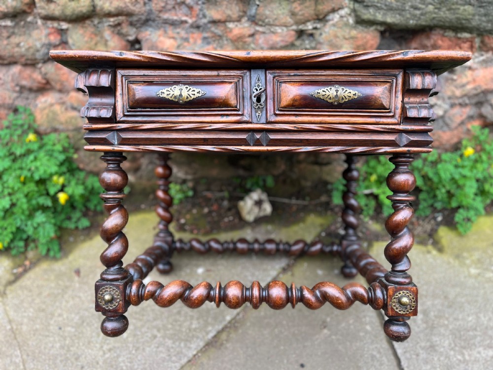 Small C18th Portuguese low table  View VI