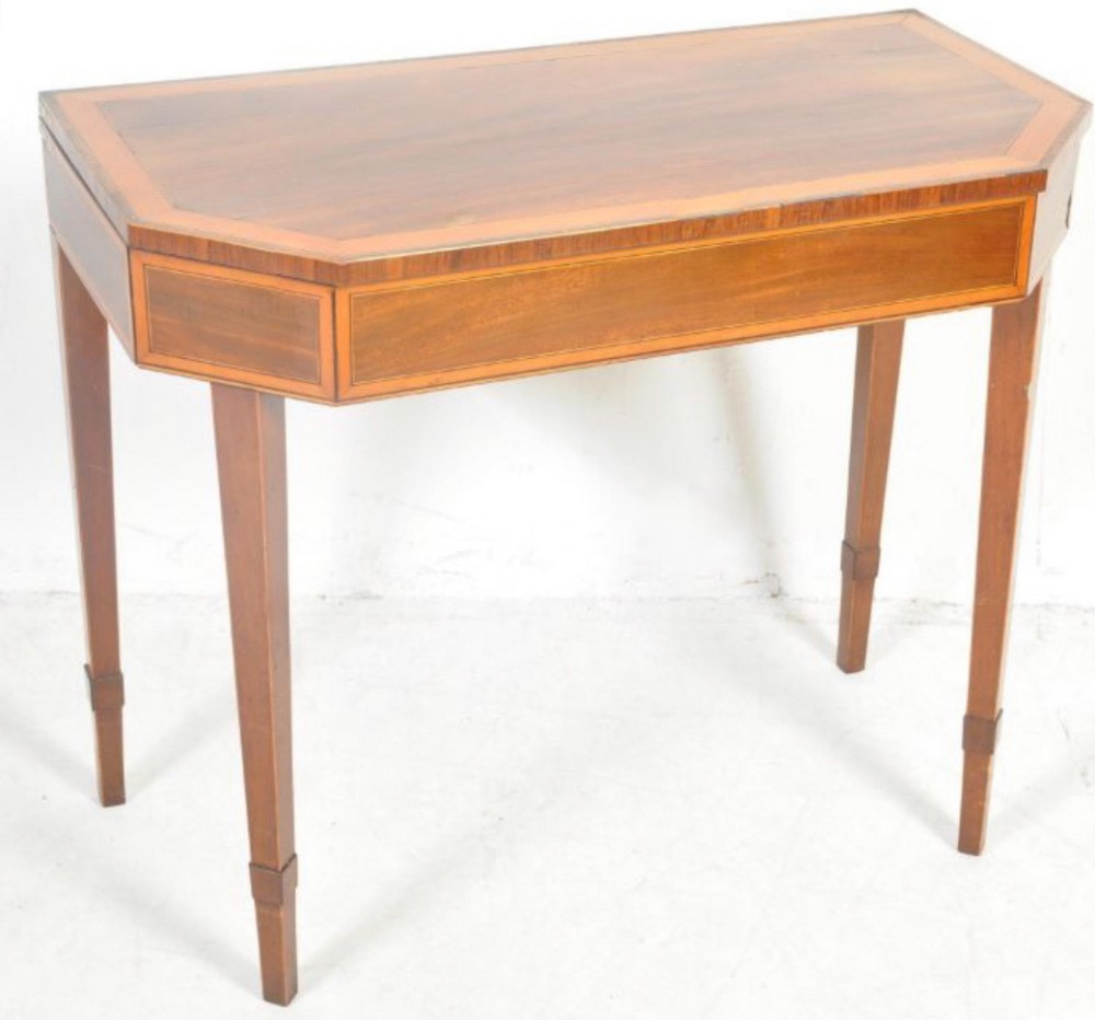 Early C19th mahogany and satinwood banded card table 