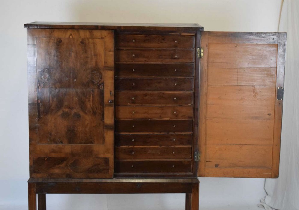 George III yew wood cabinet of 20 drawers 
