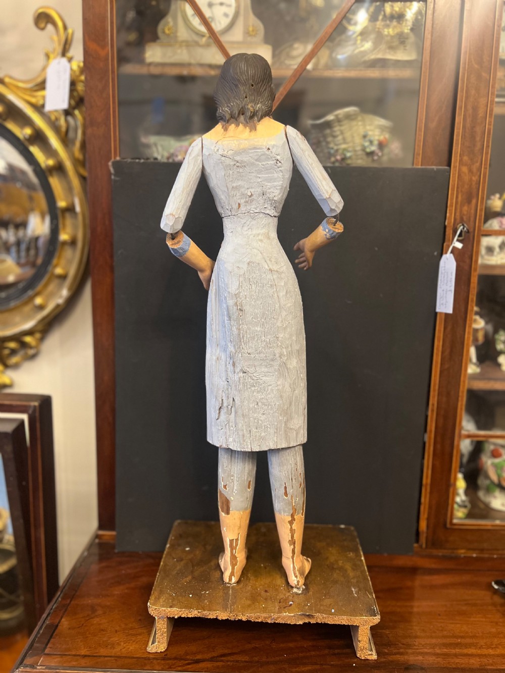 Large santos doll figure of Christ  View VI