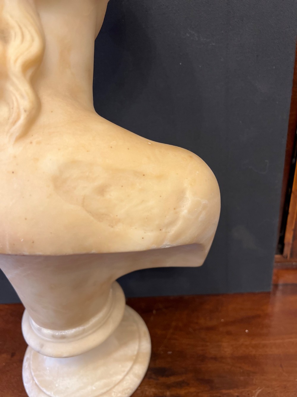 C19th Alabaster bust of Venus  View XI