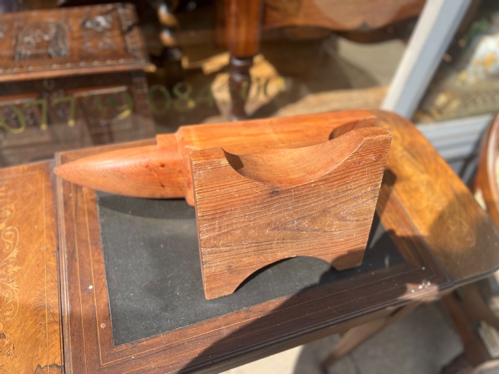 Wooden anvil casting mould  View V