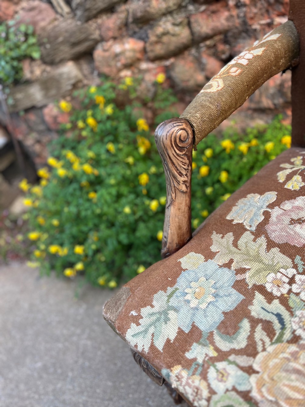 C18th carved mahogany Gainsborough armchair  View VI
