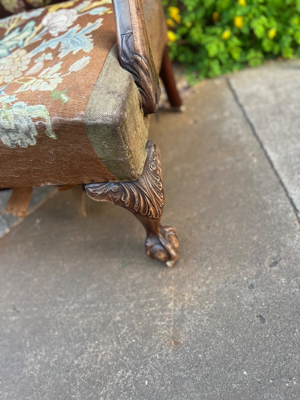 C18th carved mahogany Gainsborough armchair  View VII