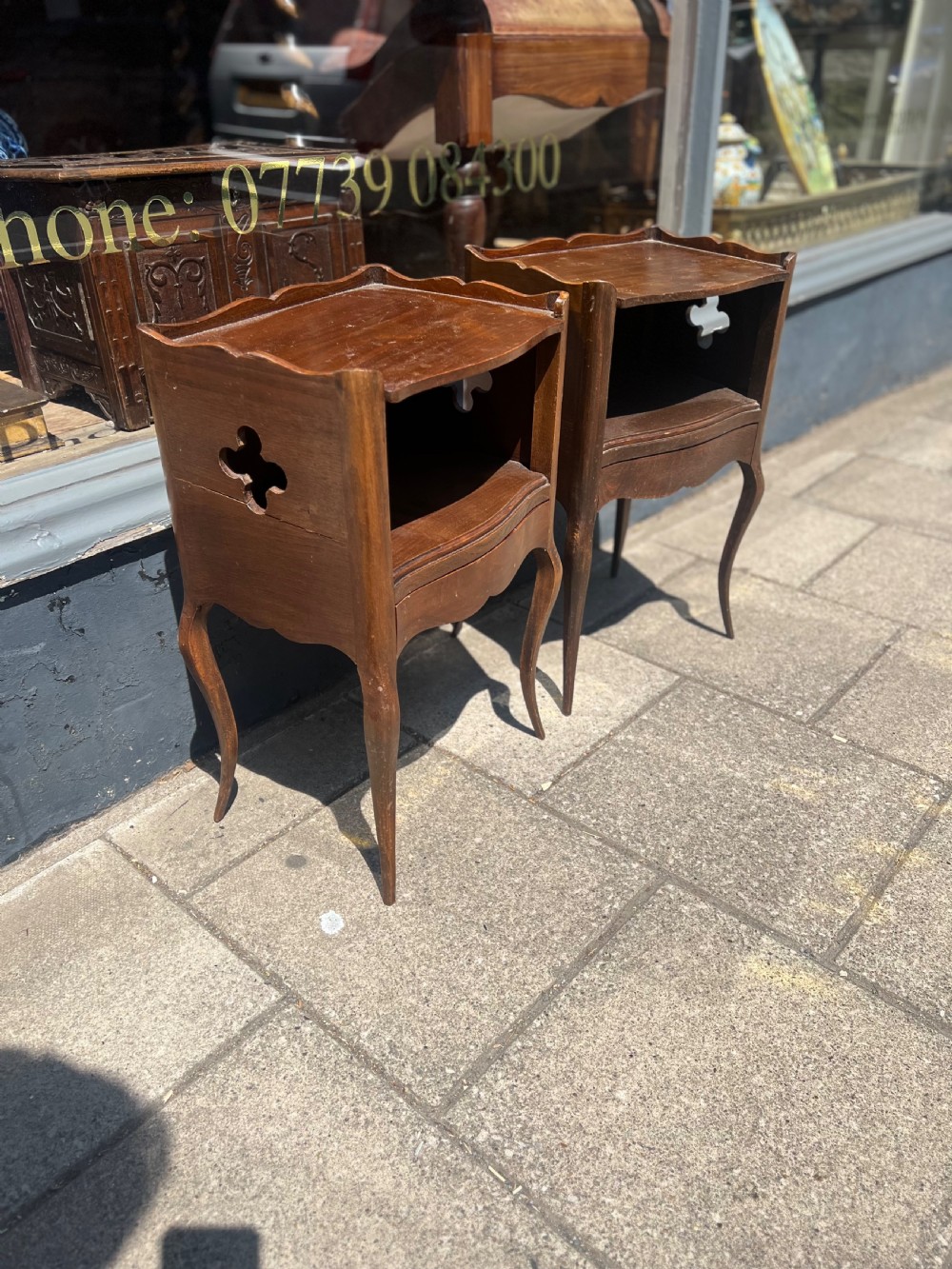 Pair of oak bedside tables  View VI