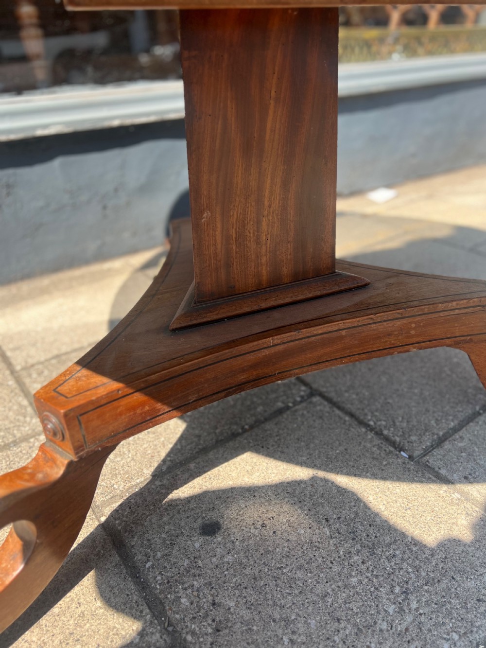 Regency Mahogany circular table with tripod base  View VI