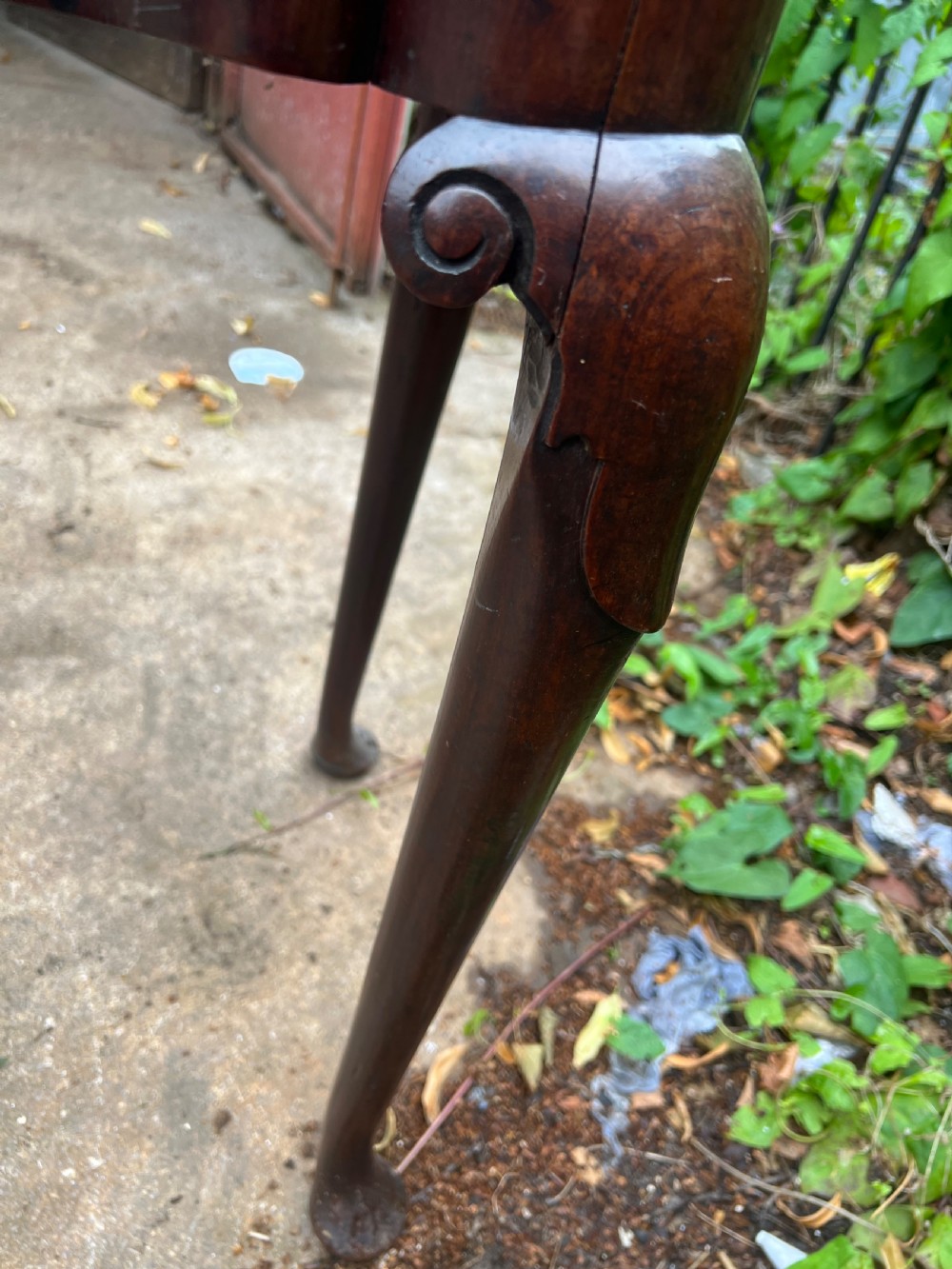 George II mahogany card table with sunken well interior  View XI