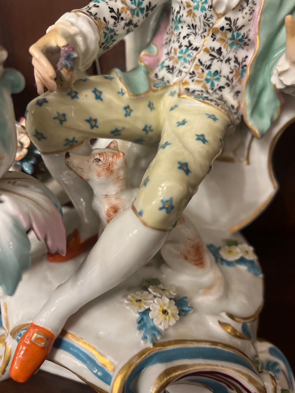 A PAIR OF SAMSON PORCELAIN FIGURAL CANDLESTICKS View III