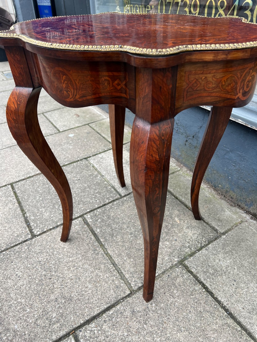C19th kingwood marquetry side table  View VIII