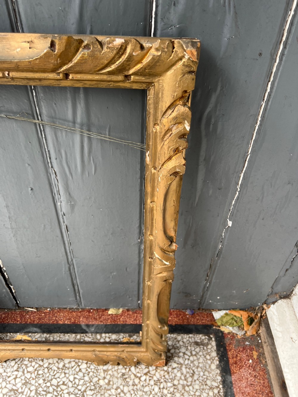 Pair of carved giltwood portrait frames  View XIII