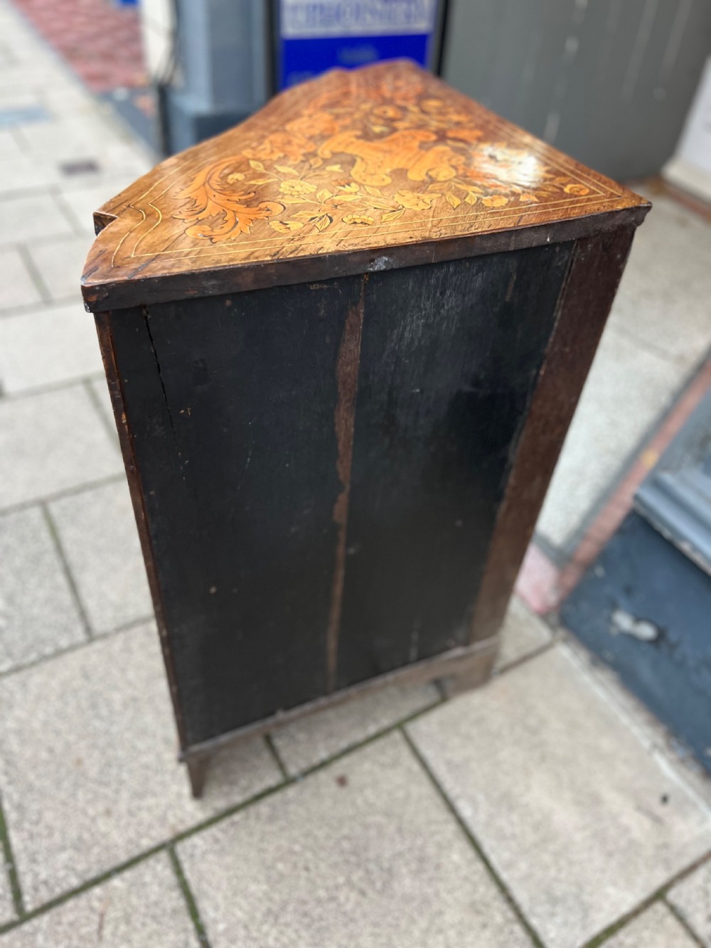 C19th Dutch marquetry floor standing corner cupboard  View VIII