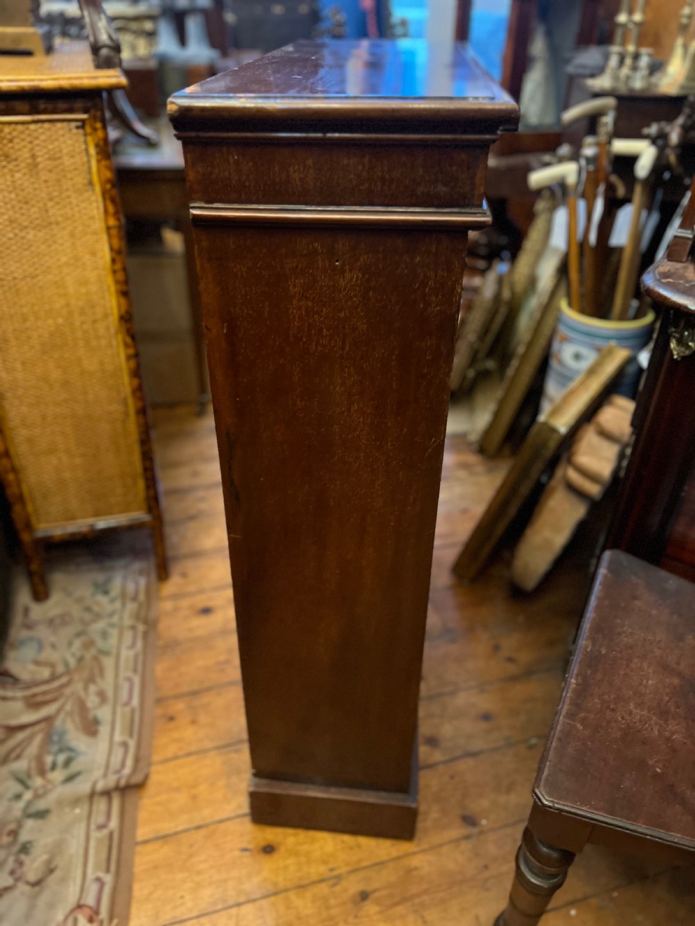 Small mahogany bookcase  View VI