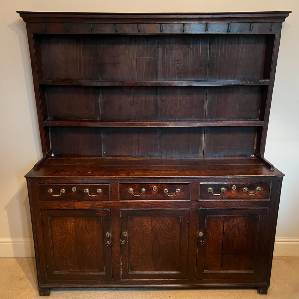 Early C19th oak dresser 