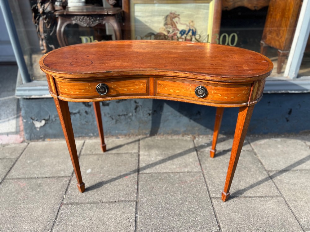 Edwardian Satinwood kidney shaped inlaid desk