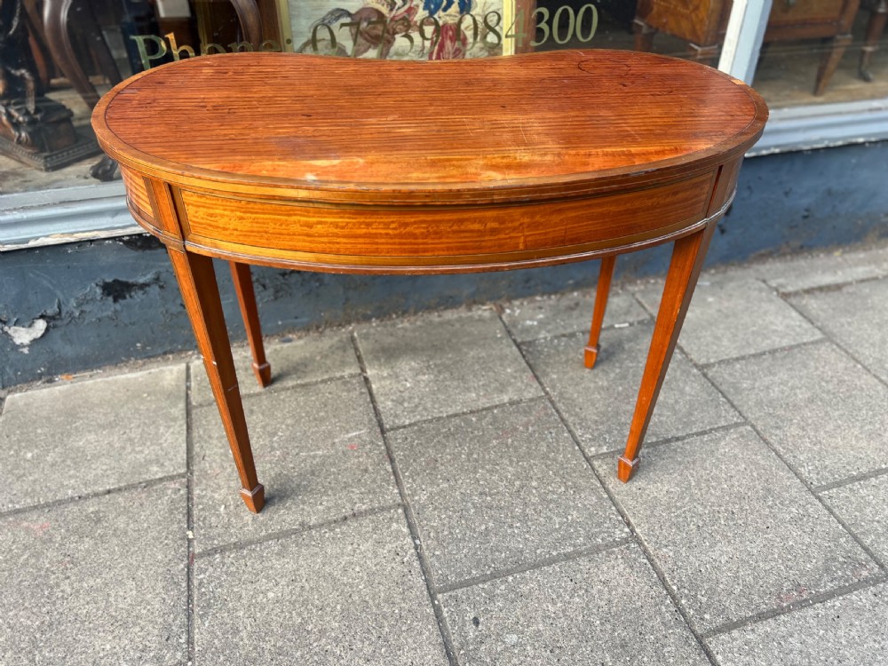 Edwardian Satinwood kidney shaped inlaid desk View VII