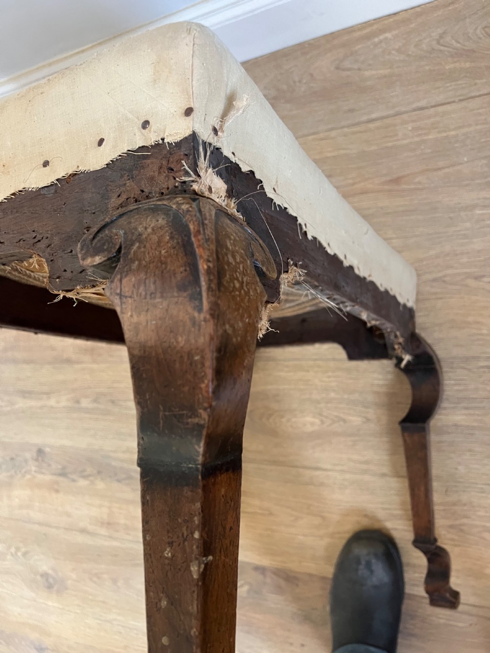 C 18th walnut legged stool  View IX