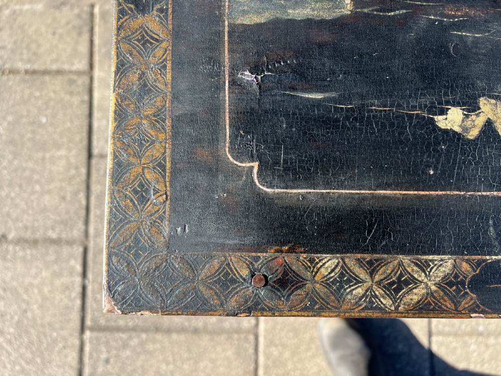 Early C19th chinoiserie painted table in unrestored condition View XI