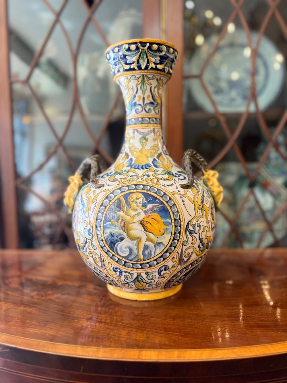 Large Italian maiolica vase  View IV