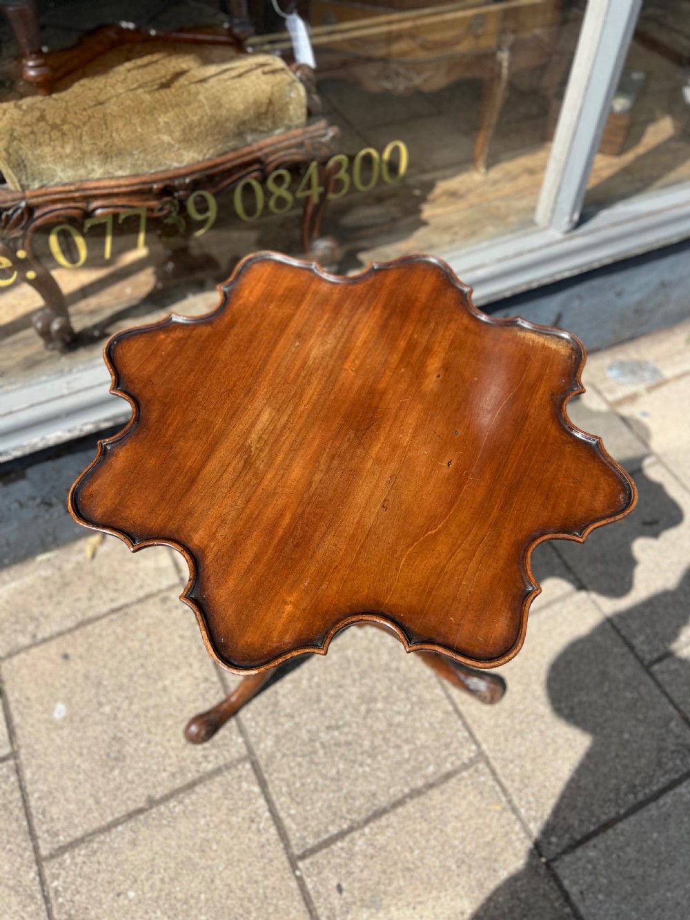 C18th scalloped topped tripod table  View VIII