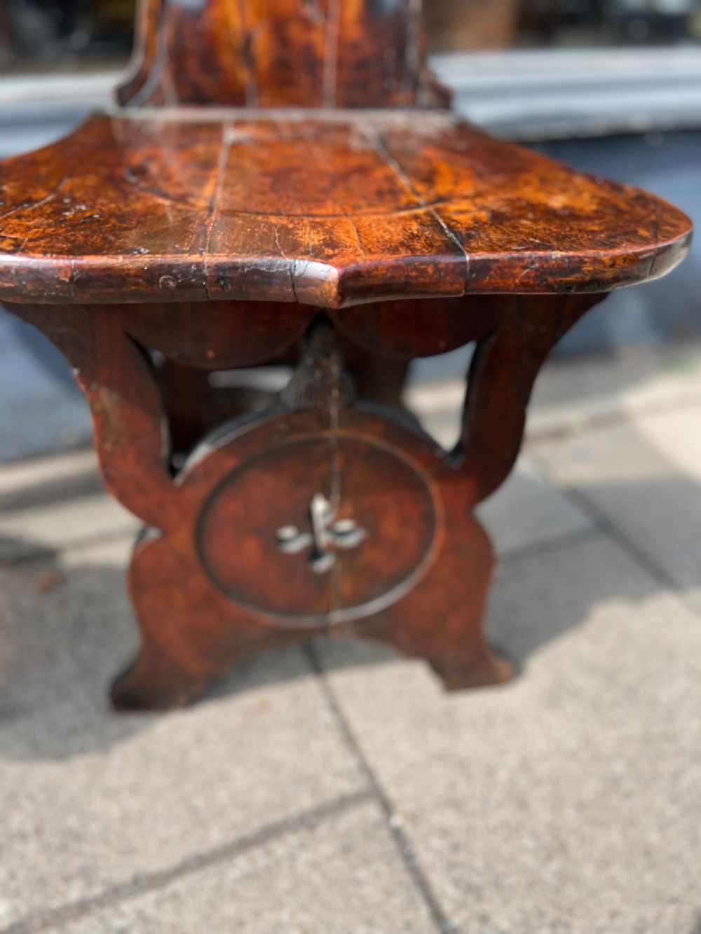 Pair of scabello style English Yew wood hall chairs  View VII
