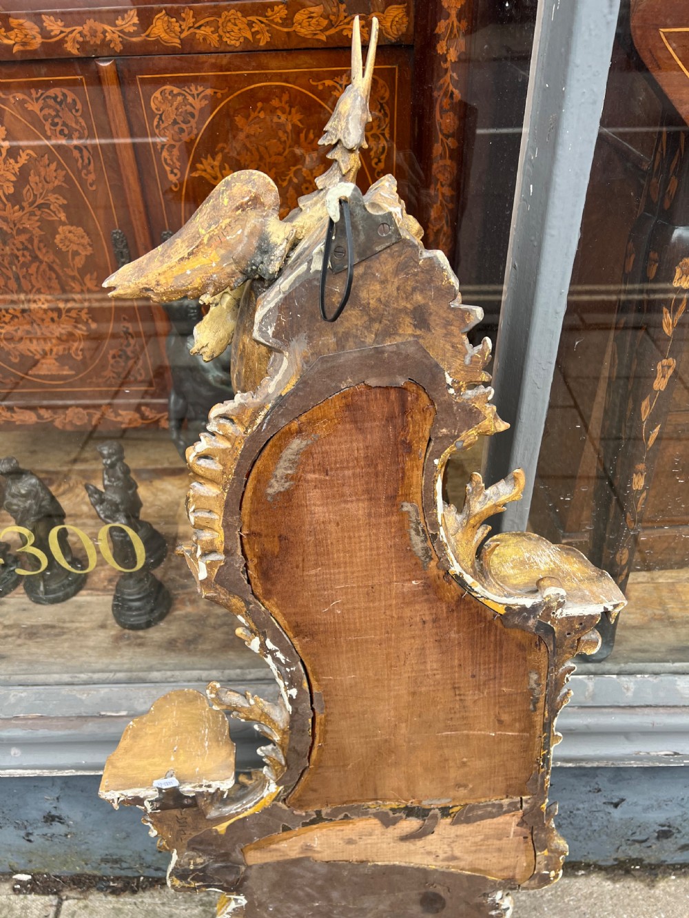 Georgian rococo carved giltwood mirror  View VII