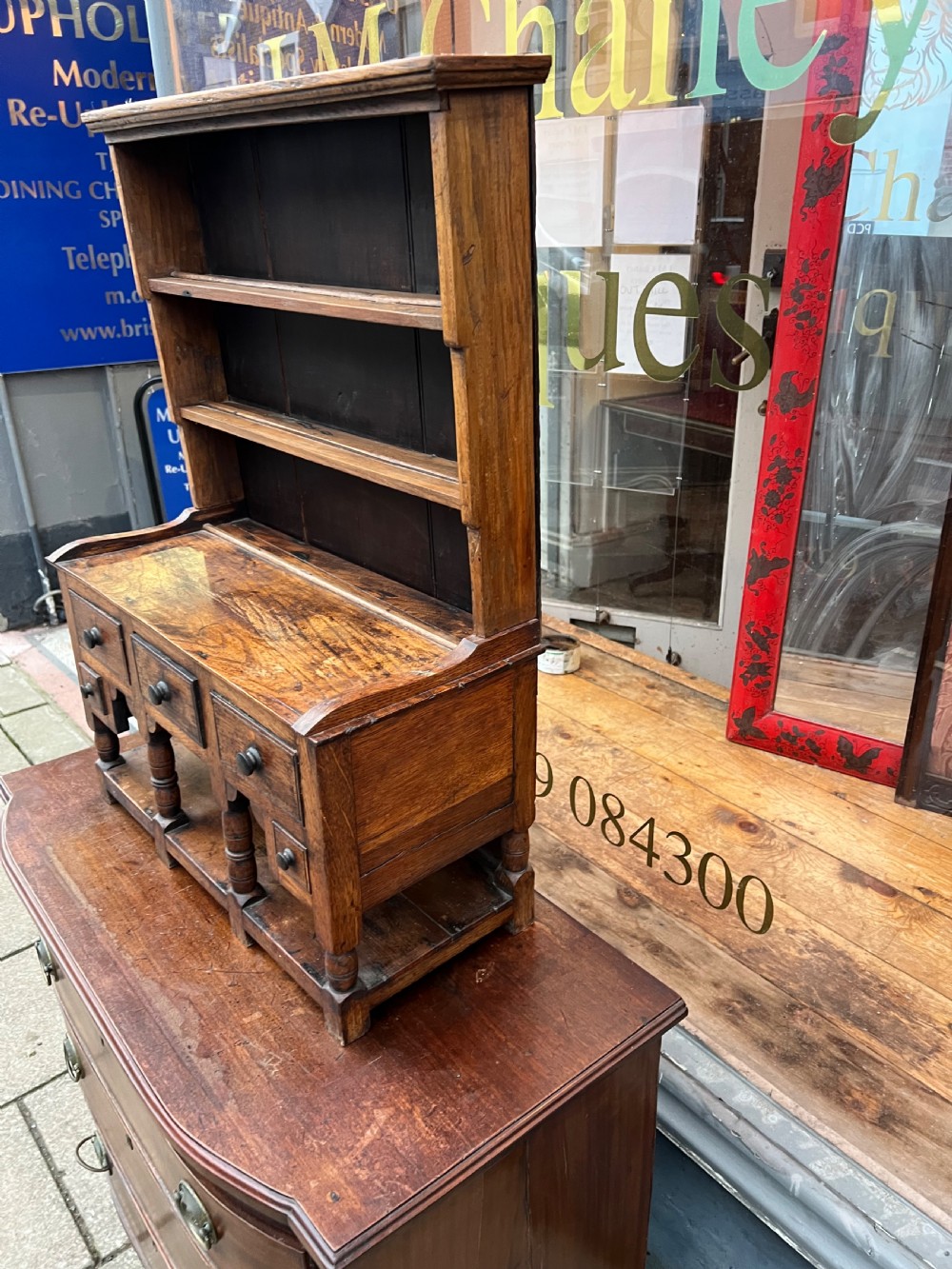 Miniature apprentice made oak dresser  View II