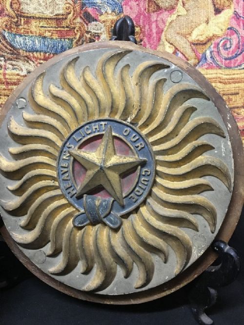 fig 1. A PAIR OF ORDER OF THE STAR OF INDIA PAINTED CAST METAL WALL PLAQUES from a ship