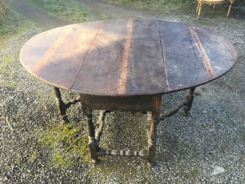 Early C18th Oak Gate Leg Table