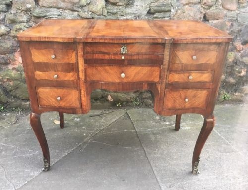 C19th French King Wood and Walnut  Poudreuse with Impressive Interior