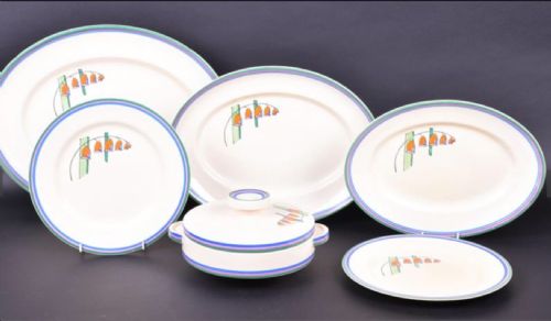 Clarice Cliff Bizarre Part Service Solomon's Seals Pattern.