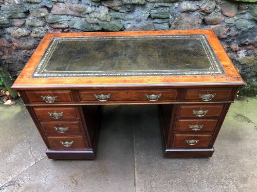 C19th Walnut Pedestal  Desk