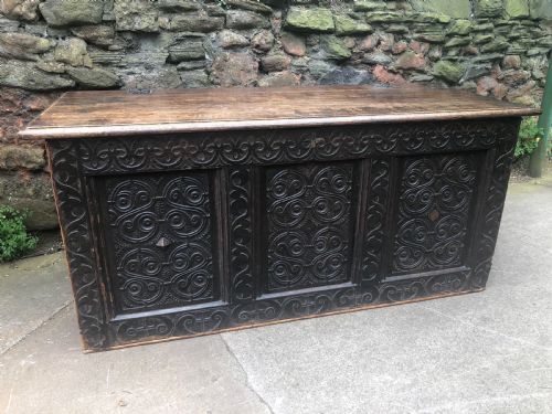 fig 1. C17th oak West Country coffer