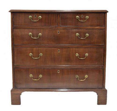 George III Mahogany Small Chest of Drawers 36 Inches Wide 92 Cms Wide