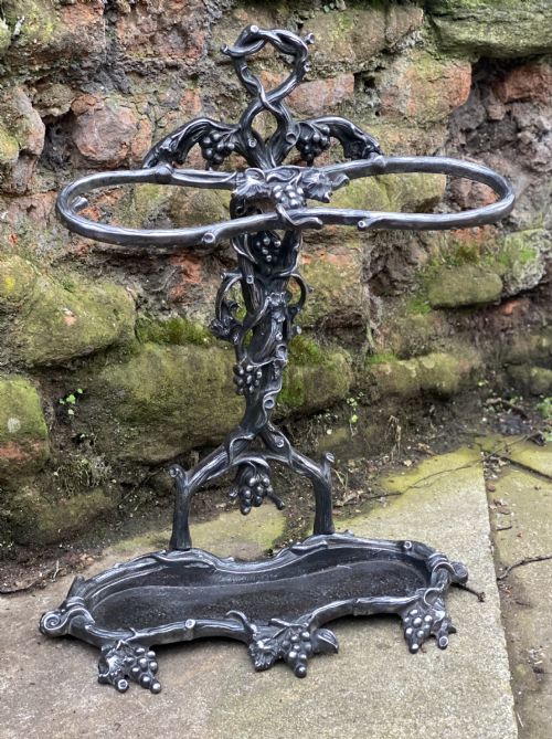 C19th Cast Iron Polished Stick/umbrella Stand