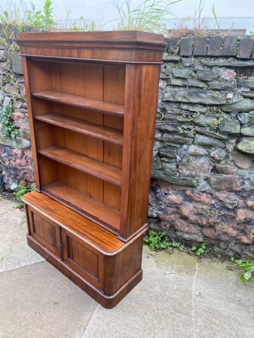 fig 1. C19th Small mahogany bookcase on dwarf base