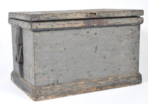 fig 1. C19th carpenters chest