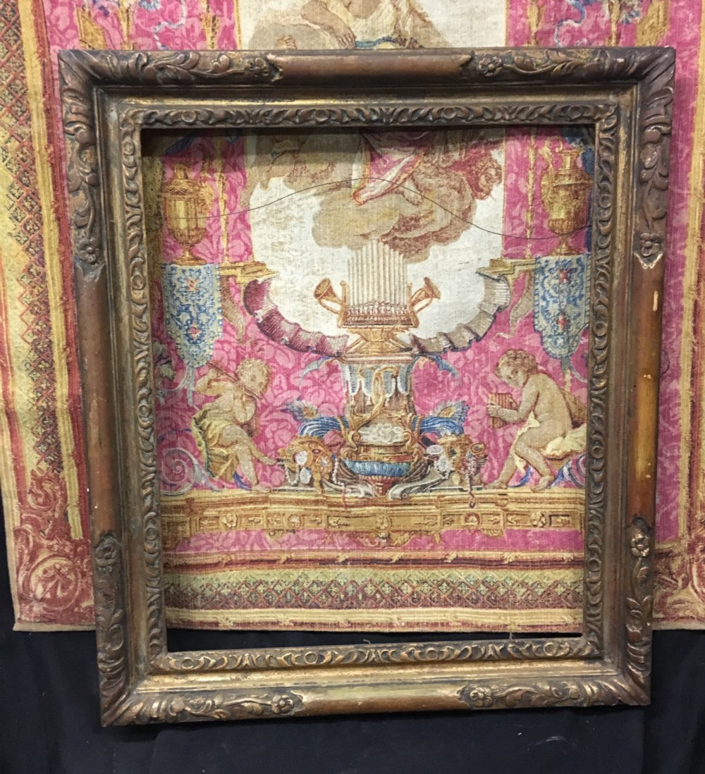 A good pair of C19th carved giltwood picture frame
