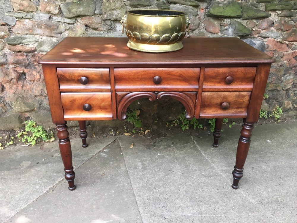 C19th mahogany Hall table